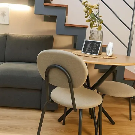 Blue Nest Retreat * Kavála